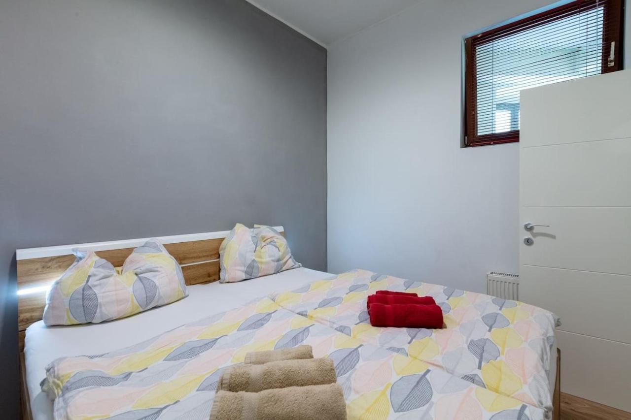 Sunny Renovated Apartment Close To Downtown Vienna Esterno foto