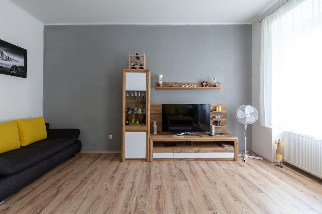 Sunny Renovated Apartment Close To Downtown Vienna Esterno foto