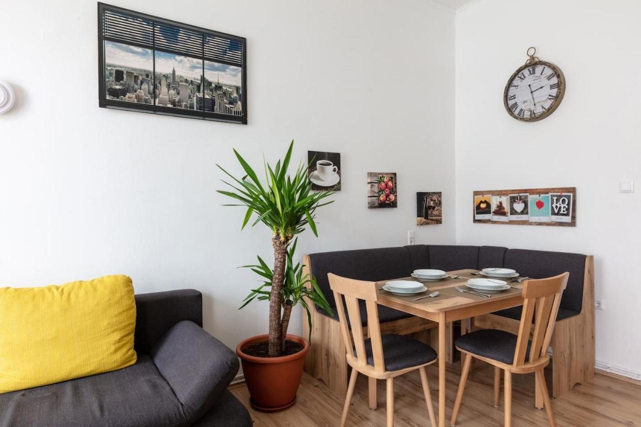Sunny Renovated Apartment Close To Downtown Vienna Esterno foto